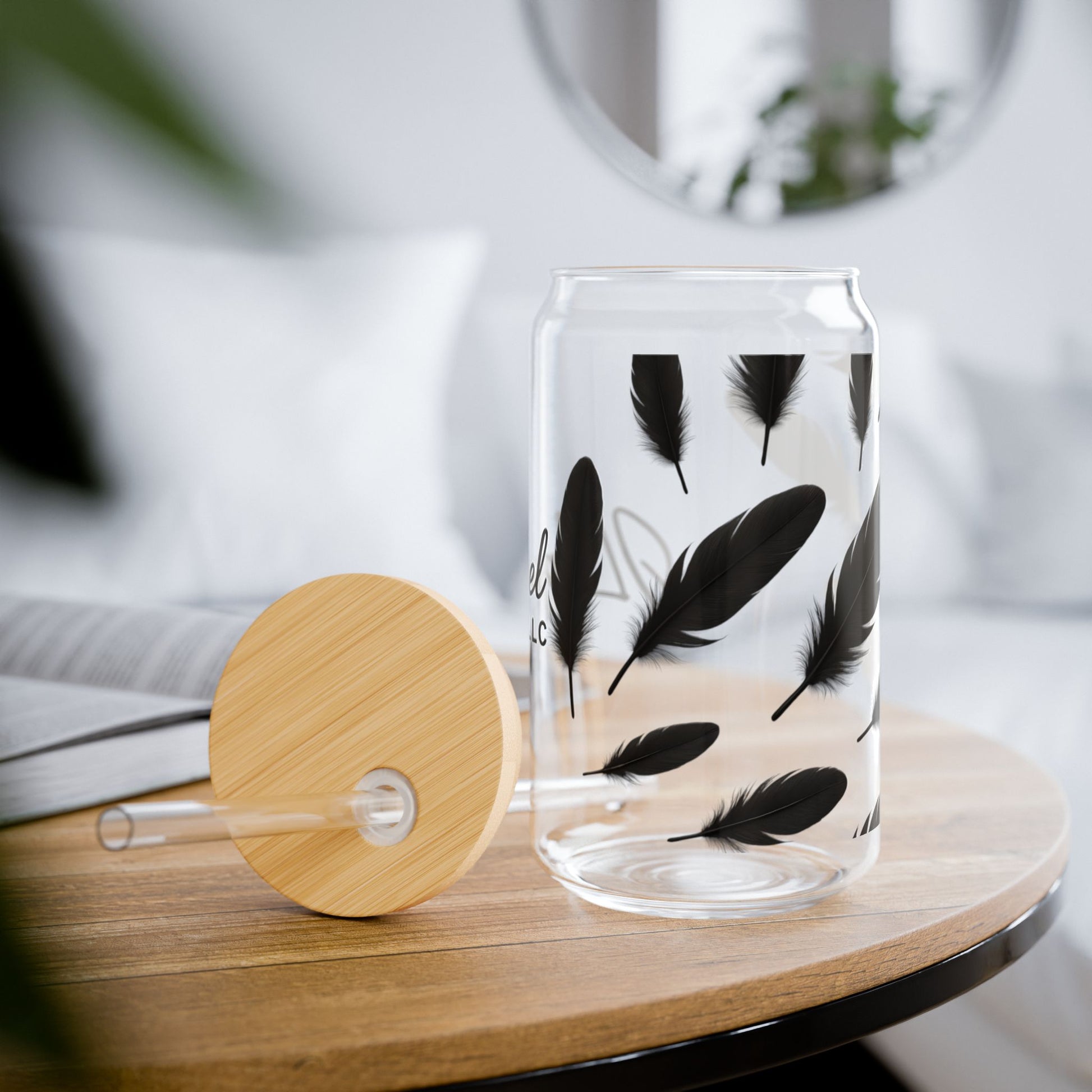 Feather Design Sipper Glass - Stylish Drinking Jar, Eco-Friendly Beverage Container, Perfect Gift for Home, Parties, and Events